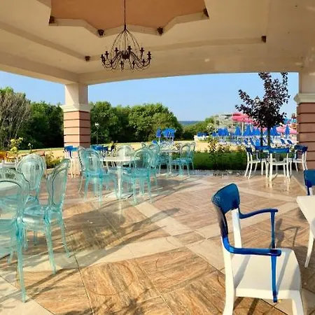 Θέρετρο Duni Belleville