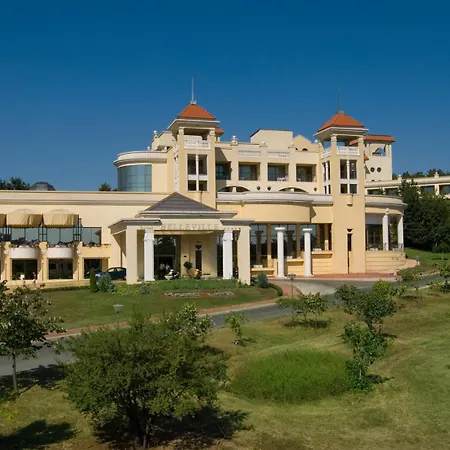 Ośrodek wypoczynkowy Duni Belleville 4*